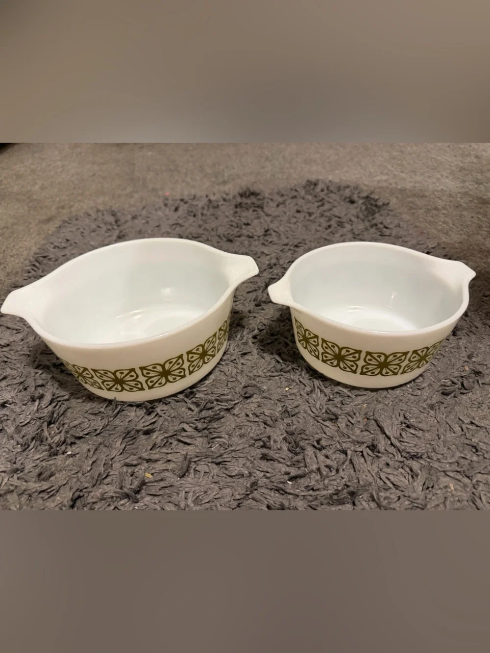 VTG Pyrex Cinderella Casserole Bowls